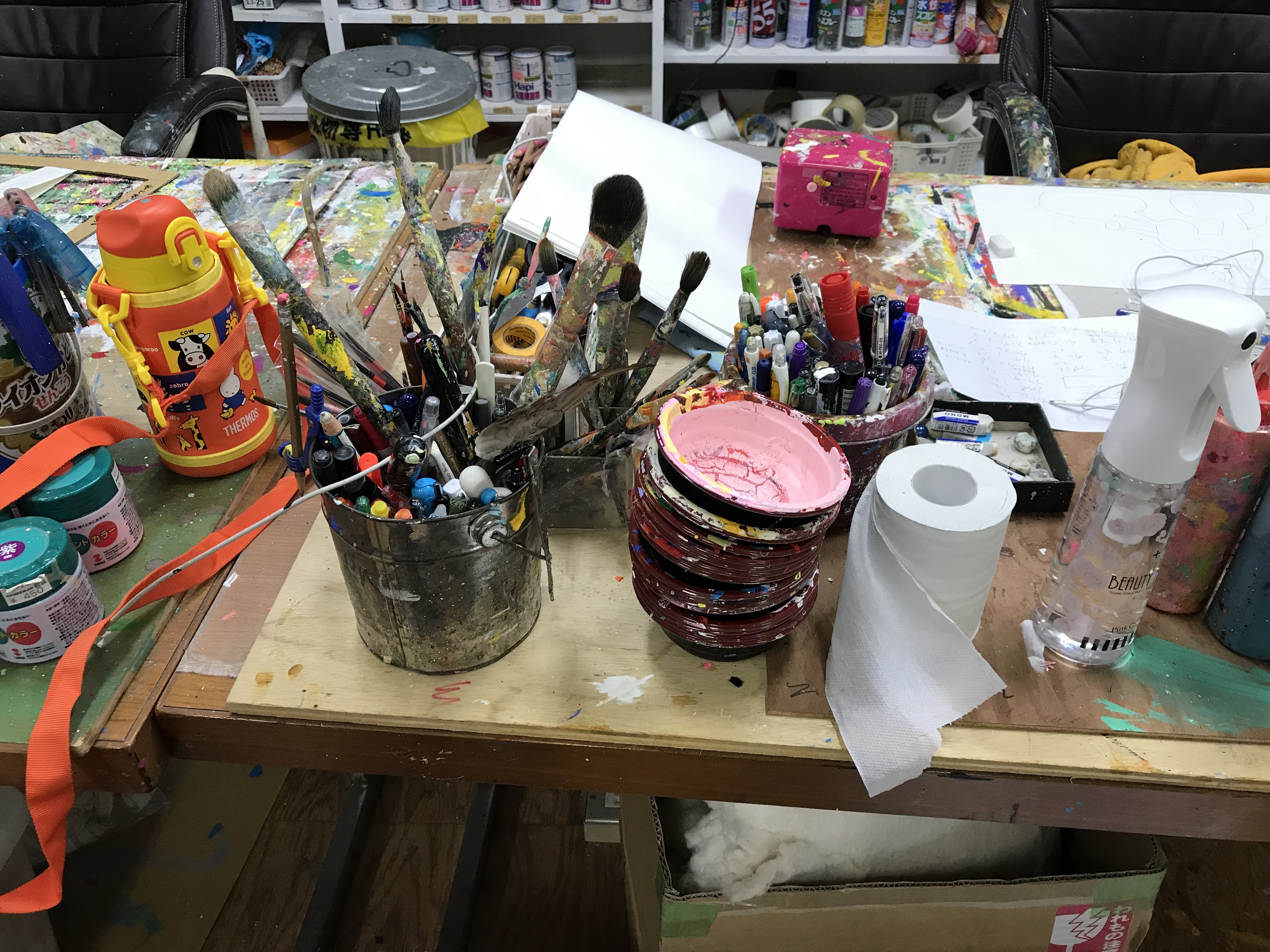 キャビンさんの作業机